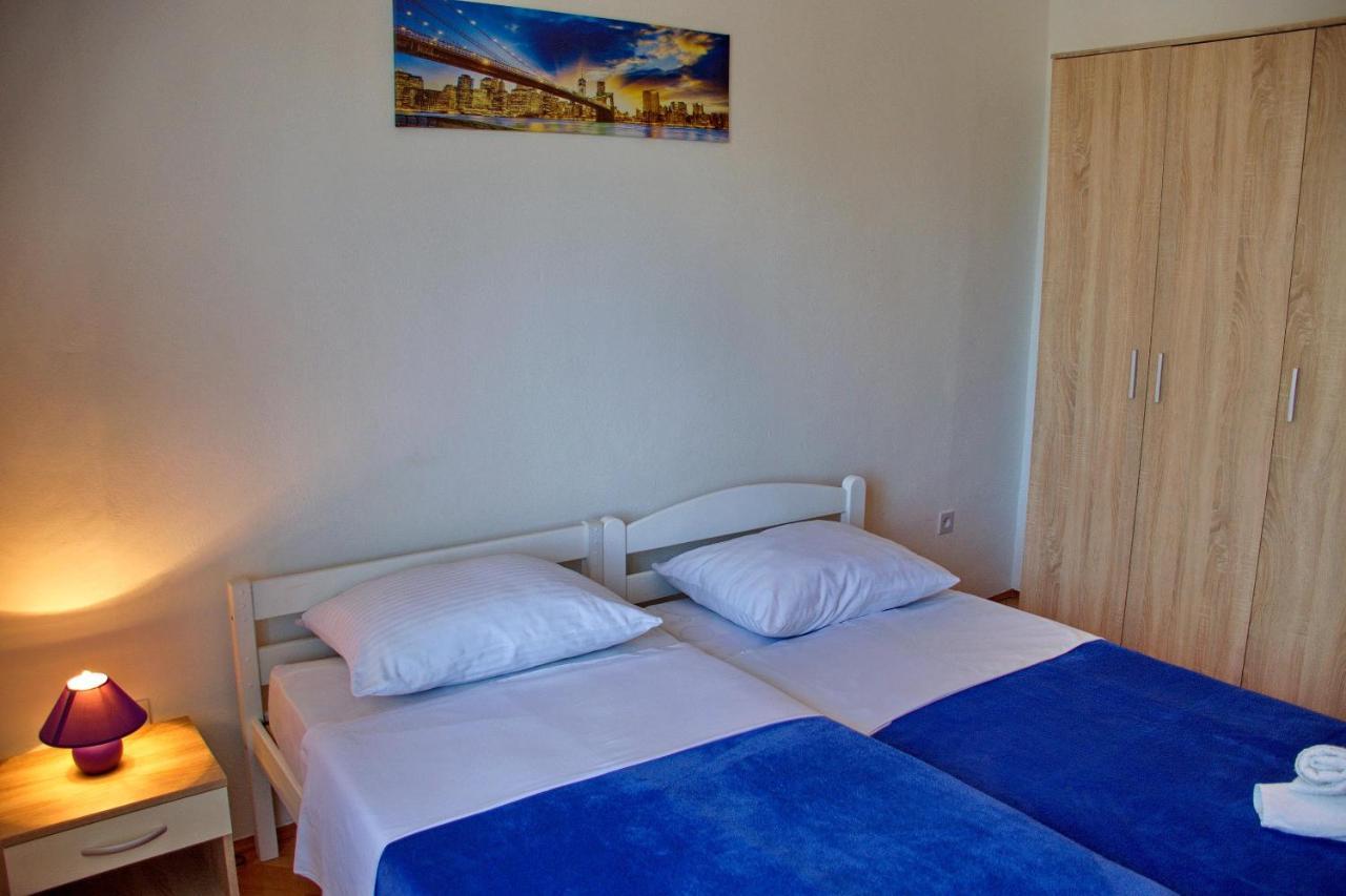 Two bedroom apartments Elvira Novalja Buitenkant foto